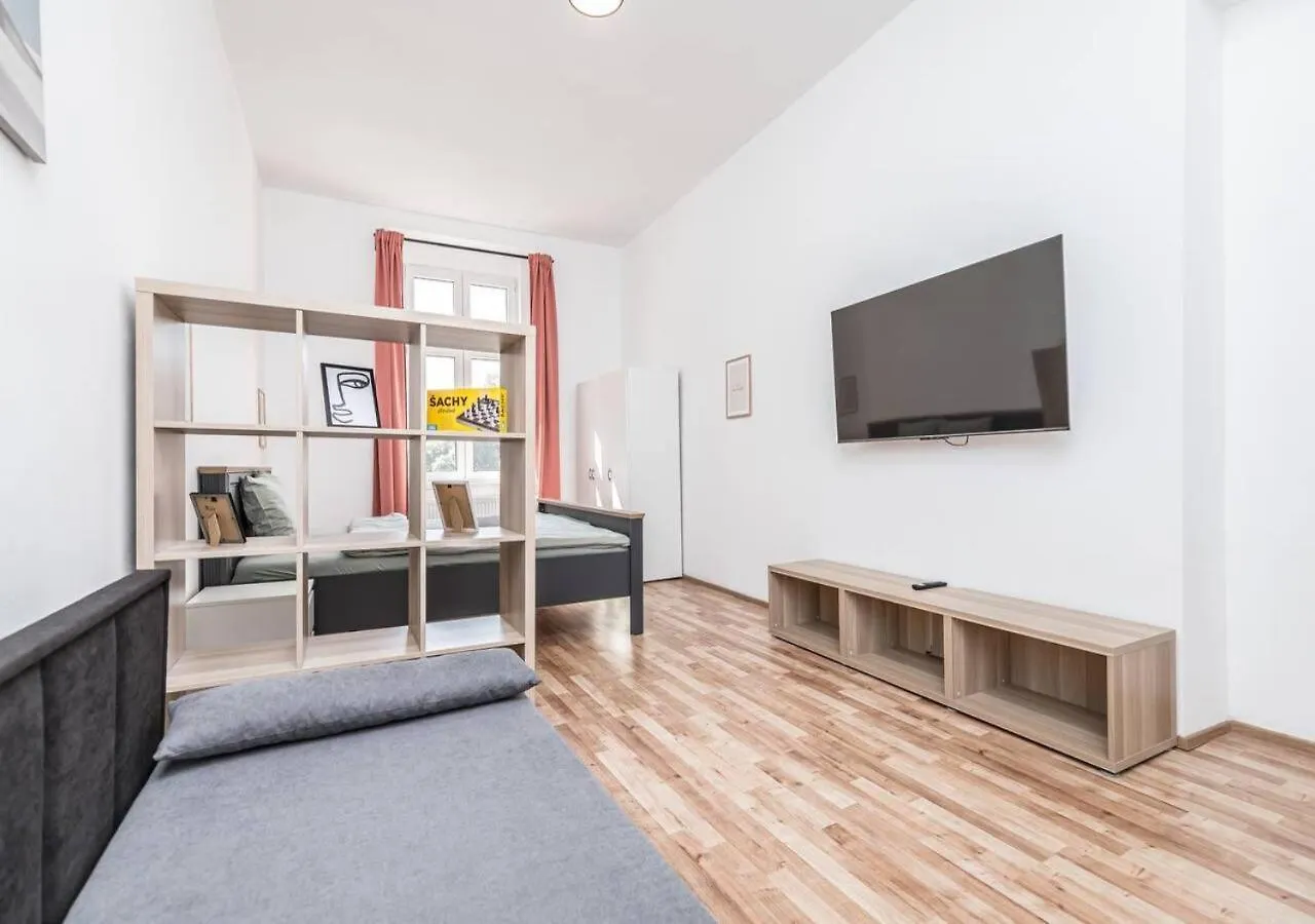Elegance Apartments contacts